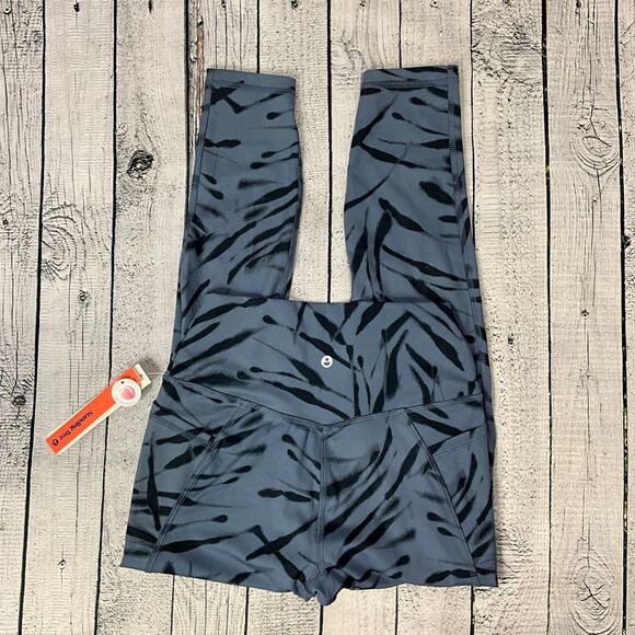 STANDING TREE Leggings - Picture 3 of 4